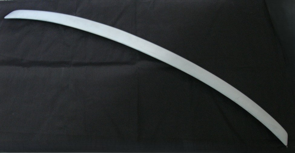 สปอยเลอร์หลัง (แบบแนบฝากระโปรง)