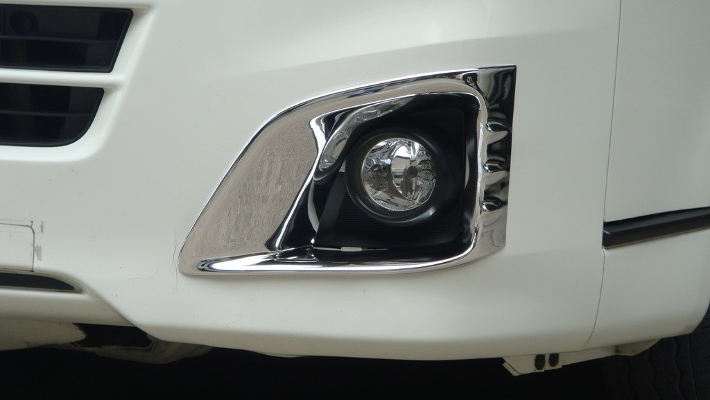 ครอบสปอตไลท์ (V.1) สำหรับปี 2011-2013