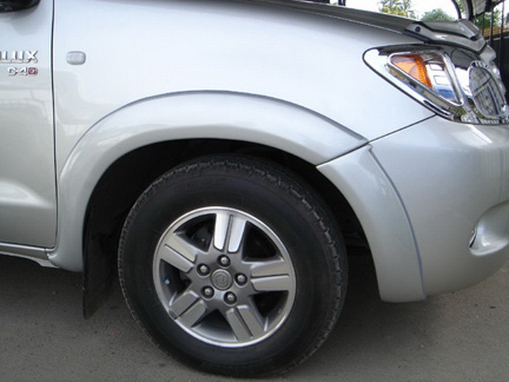 คิ้วล้้อ 5 นิ้ว 6 ชิ้น