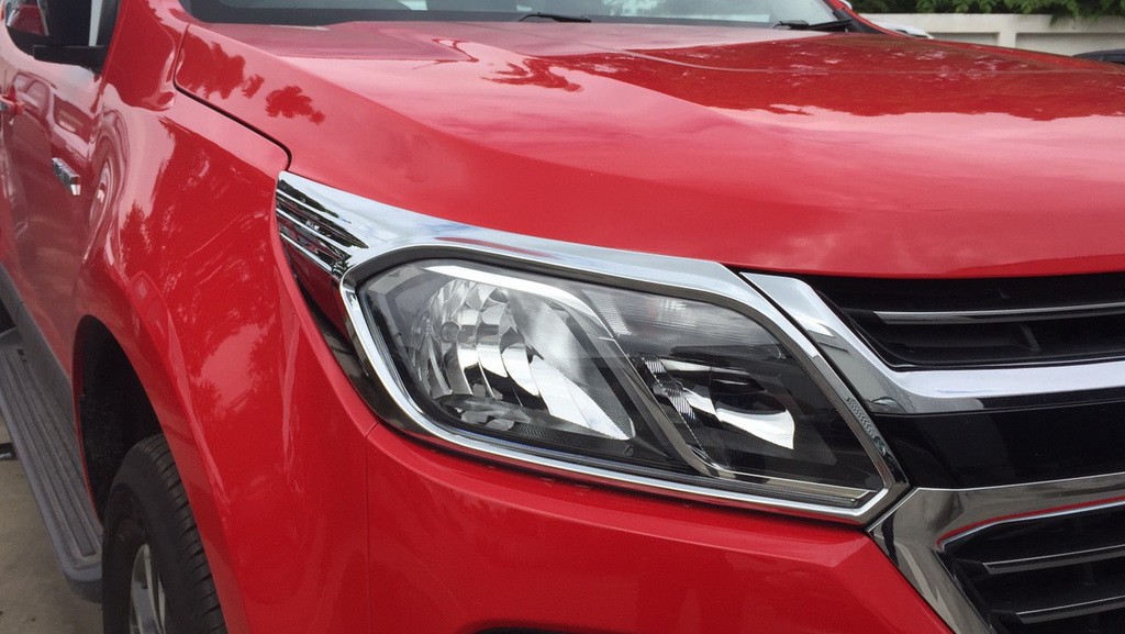 ครอบไฟ (หน้า)