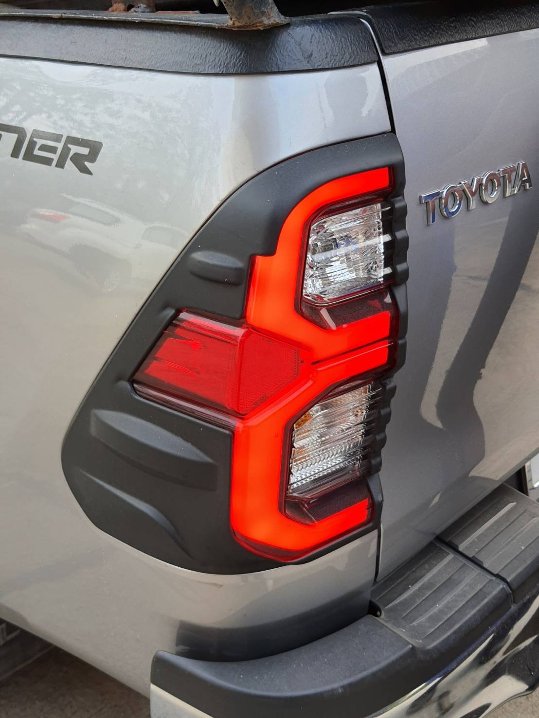 ครอบไฟท้าย (V.2) รุ่น TOP