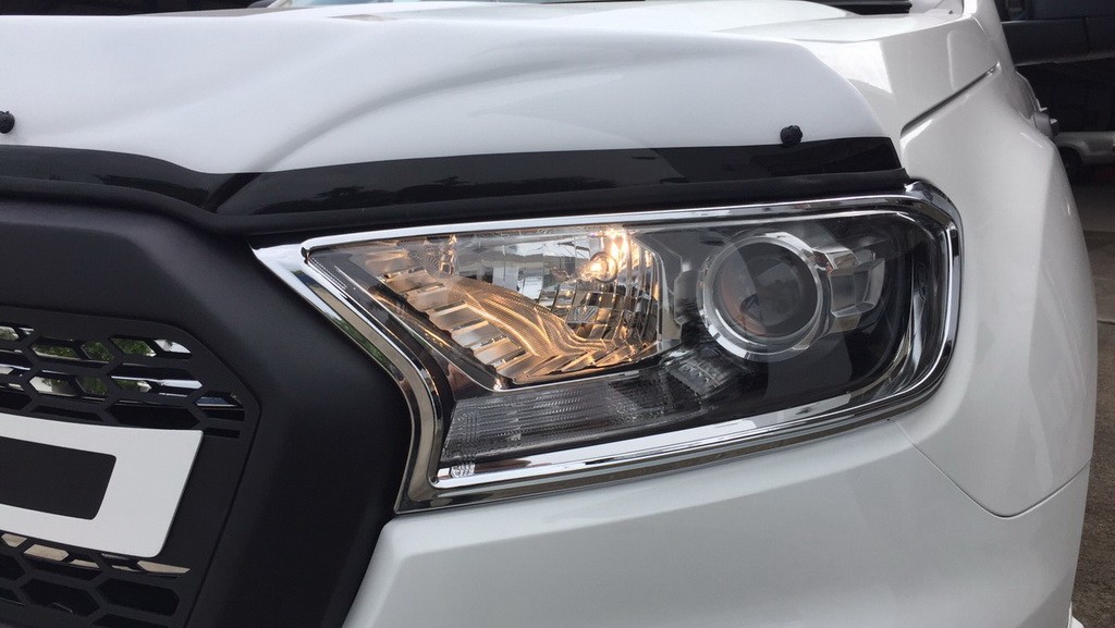 ครอบไฟ (หน้า)