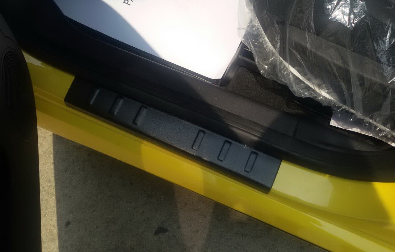 กันรอยชายประตู