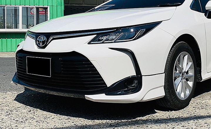 ชุดแต่งรอบคัน ทรง GR Sport (4 ชิ้น)