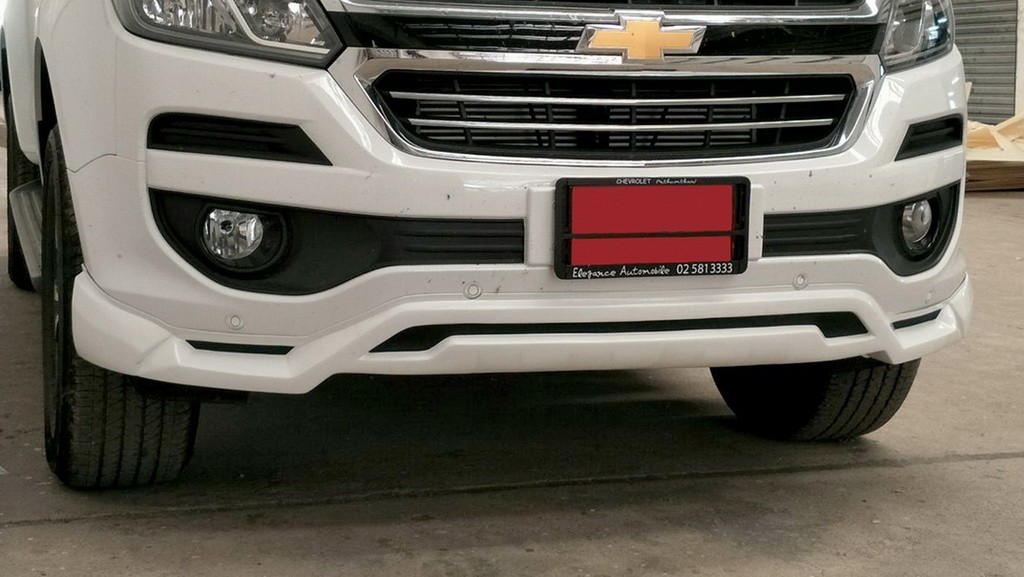 สเกิร์ตหน้า