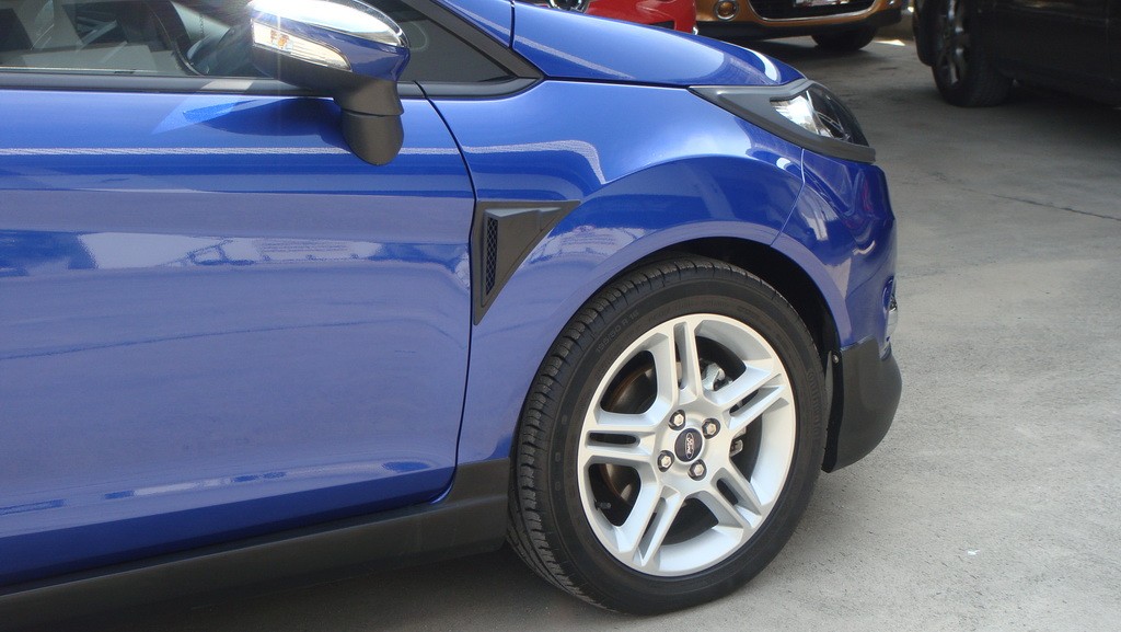 แก้มข้าง