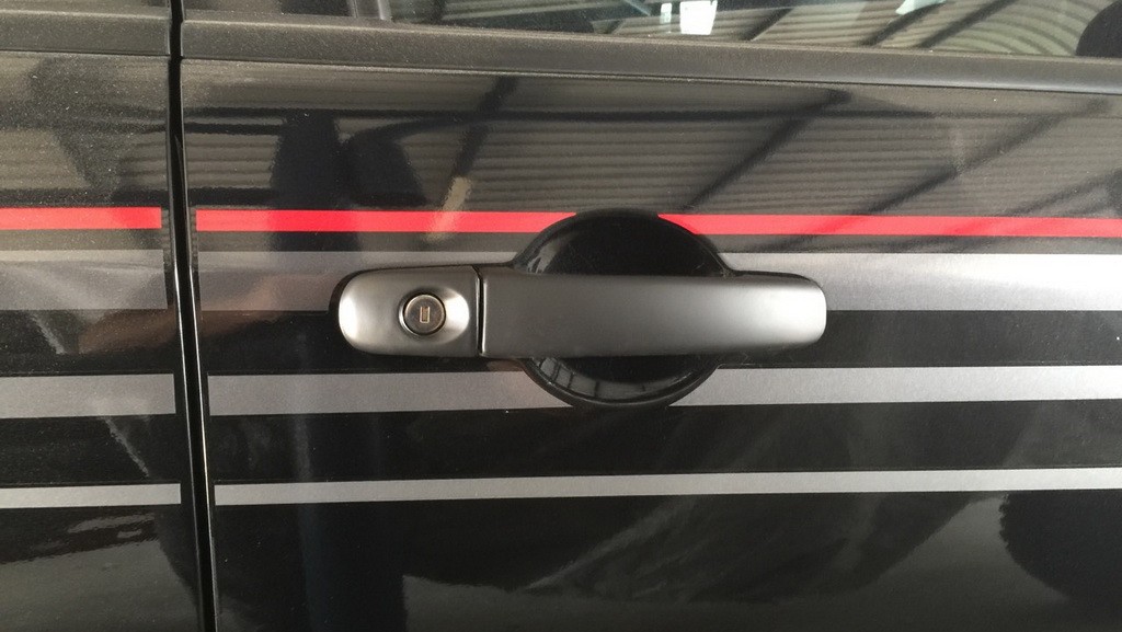 ครอบมือจับประตู