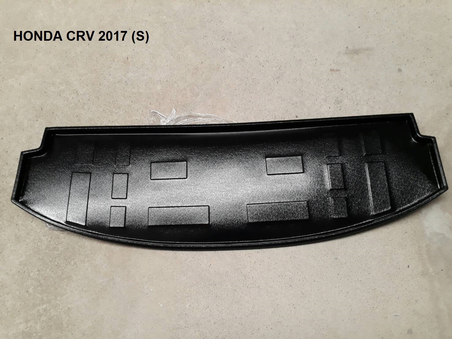 ถาดวางของท้ายรถ