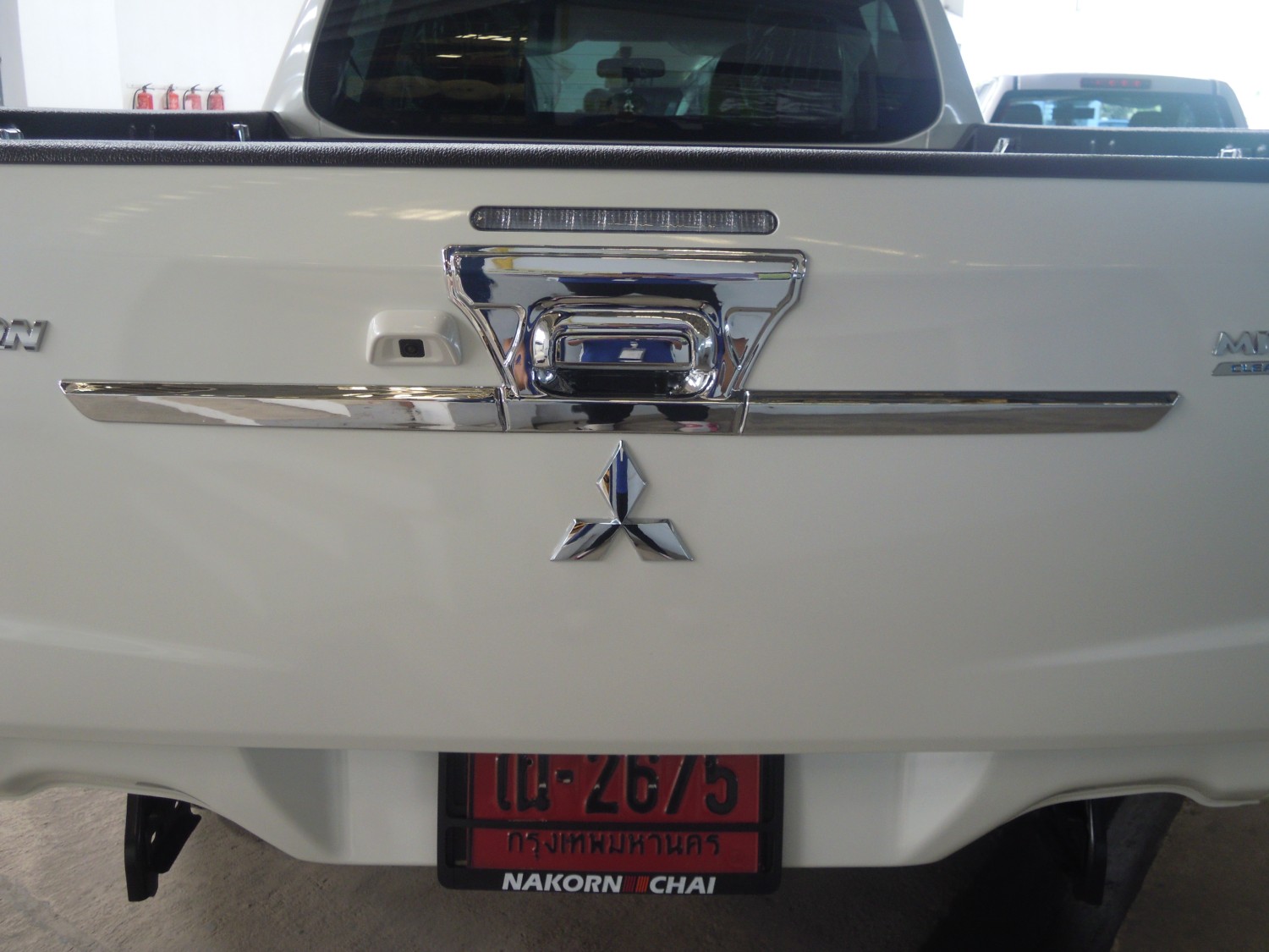 ครอบมือเปิดท้าย (3 ชิ้น) V.1