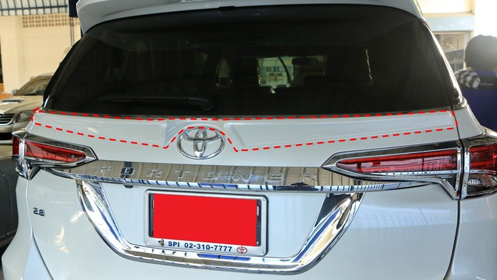 สปอยเลอร์ (กลาง)