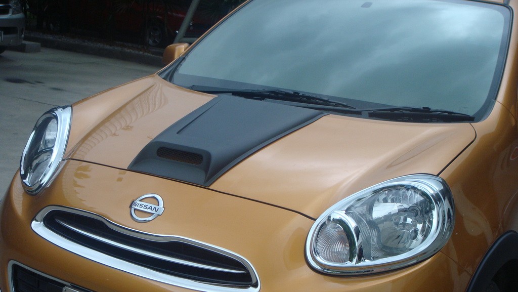 สกรู๊ปฝากระโปรงหน้า