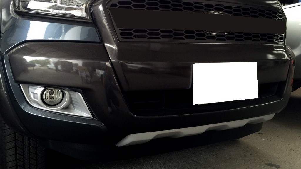 ครอบกันชนหน้า