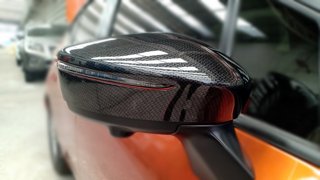 ครอบกระจกมองข้าง