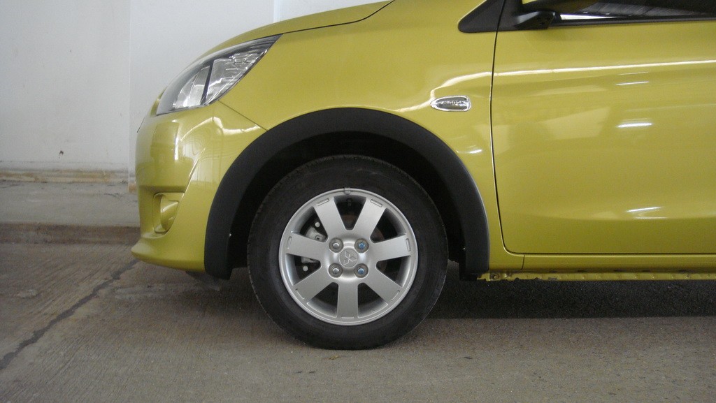 คิ้วล้อ (V.1) 3 นิ้ว 4 ชิ้น