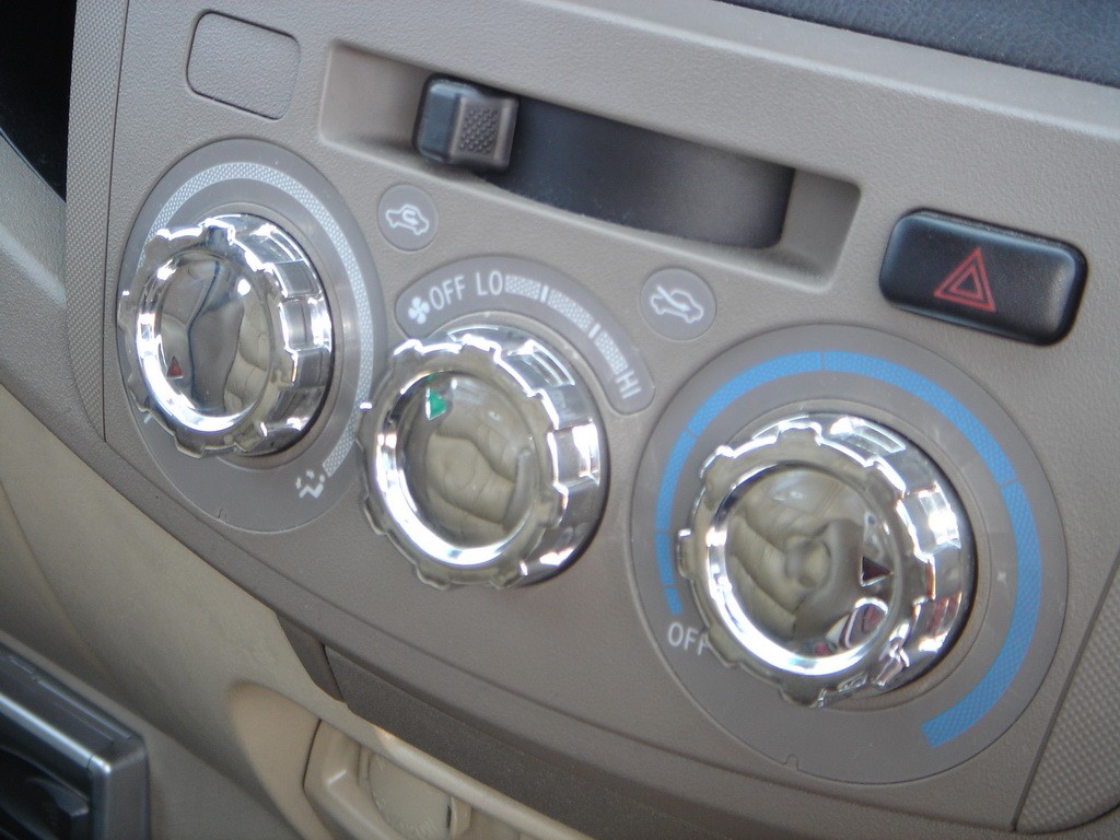 สวิตช์แอร์