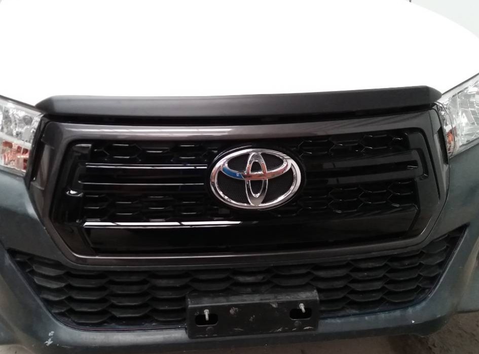 คิ้วฝากระโปรงหน้า (V.2)