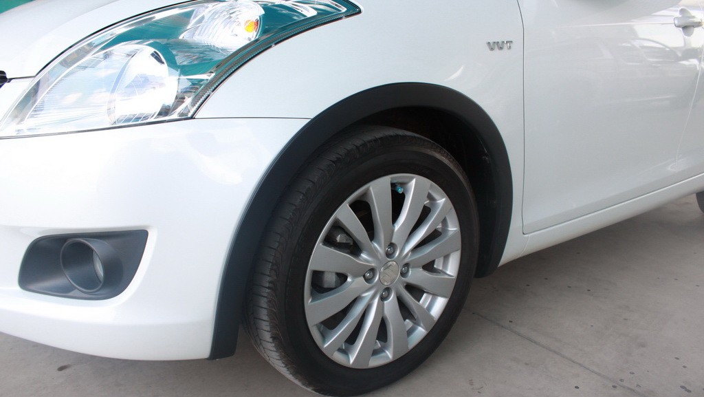 คิ้วล้อ (V.2) 4 ชิ้น