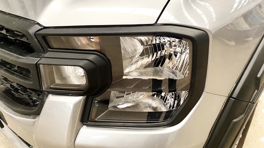 ครอบไฟ (หน้า) รุ่น XL