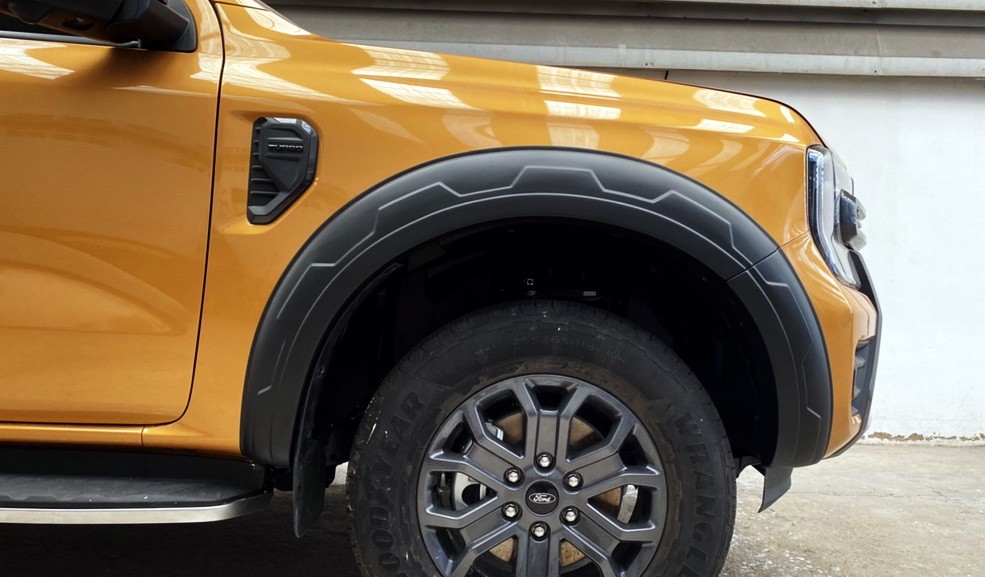 คิ้วล้อ (V.9) 6 ชิ้น 7 นิ้ว