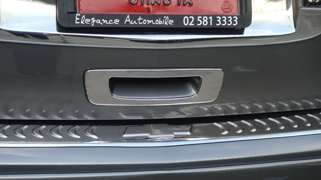 ครอบมือเปิดฝา่กระโปรงท้าย