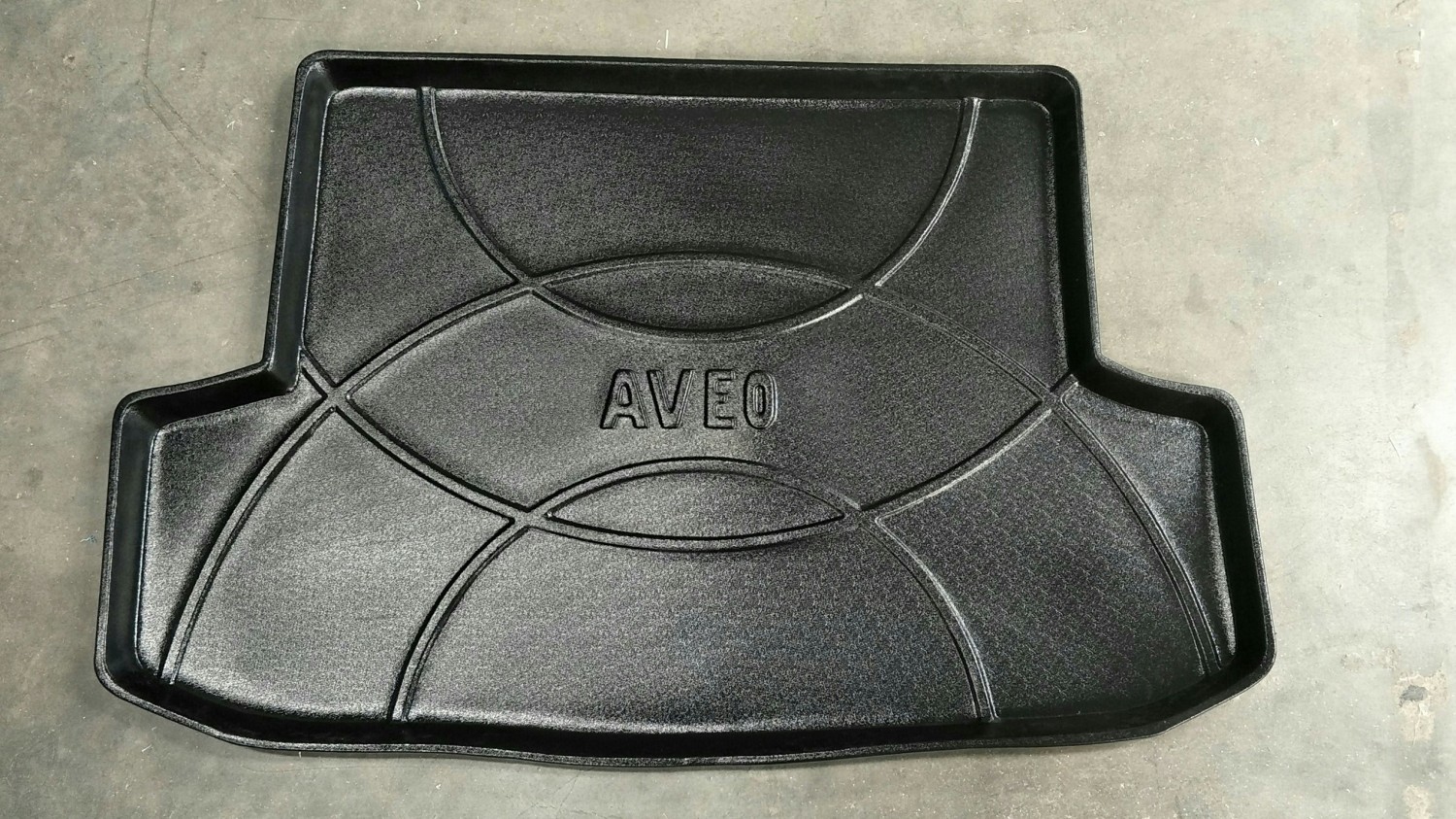 ถาดวางของท้ายรถ