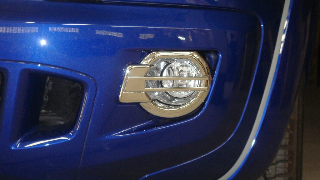 ครอบสปอตไลท์