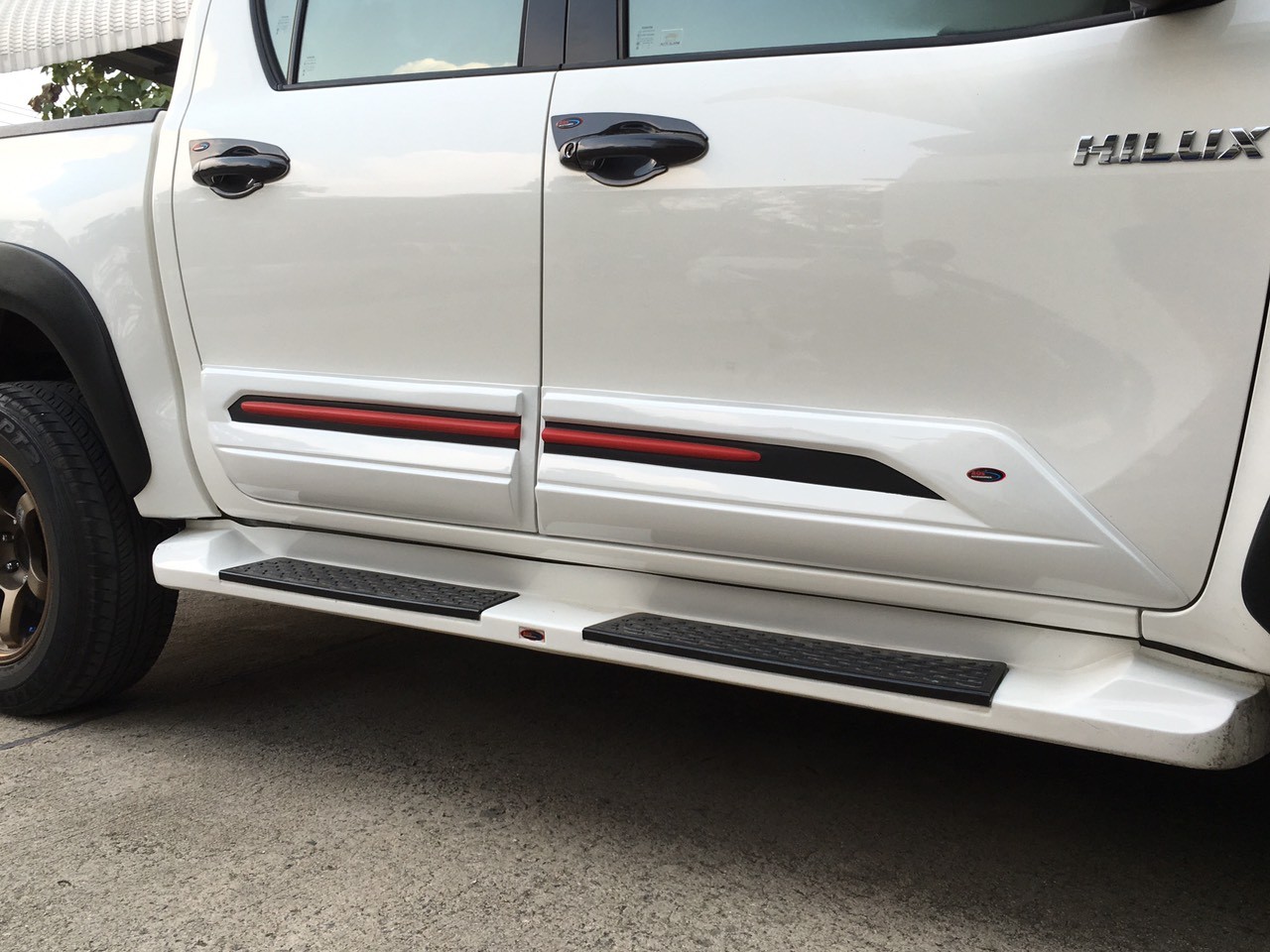 กาบข้างประตู (V.3) รุ่น 4 ประตู