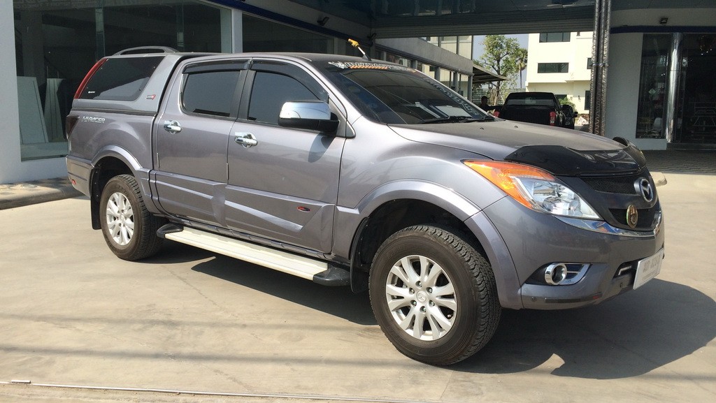 ชุดแต่ง (คิ้วล้อ+กาบข้าง) 16 ชิ้น สำหรับรถรุ่น 4 ประตู