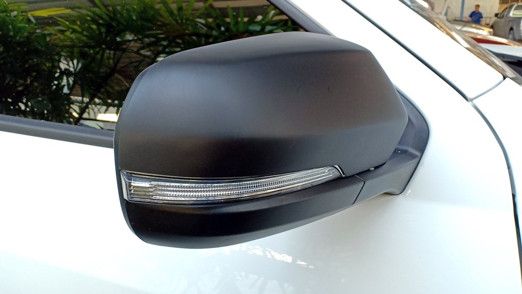 ครอบกระจกมองข้าง