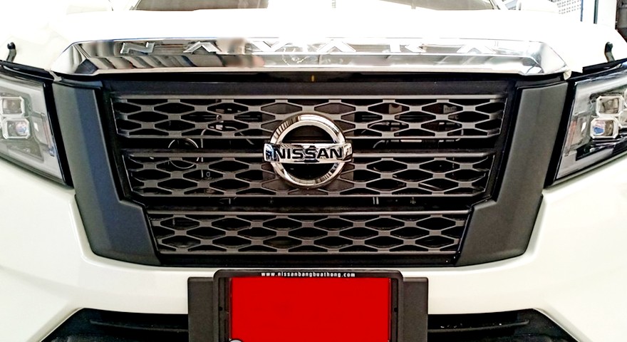 คิ้วกระจังหน้า (2 ชิ้น)