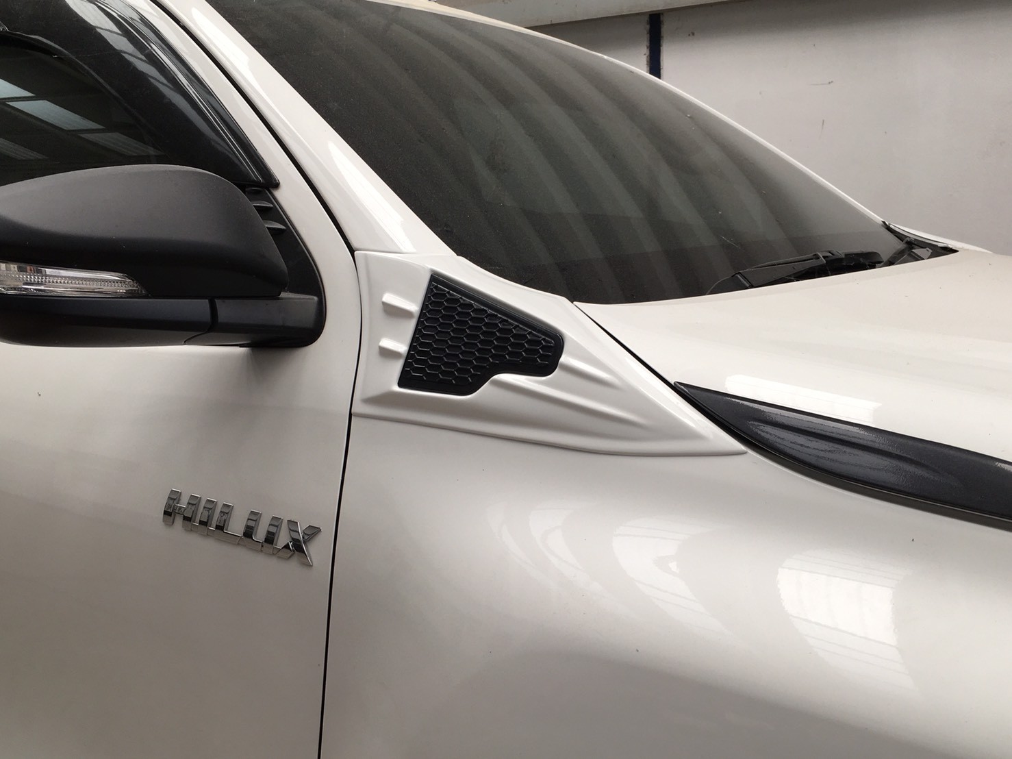 ครอบแก้ม