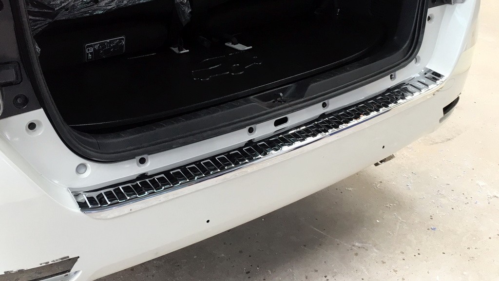 กันรอยท้าย