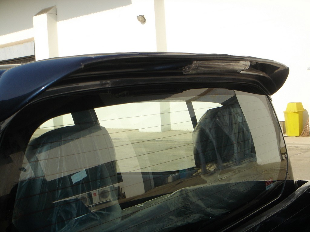 สปอยเลอร์หลัง (มีไฟเบรค)