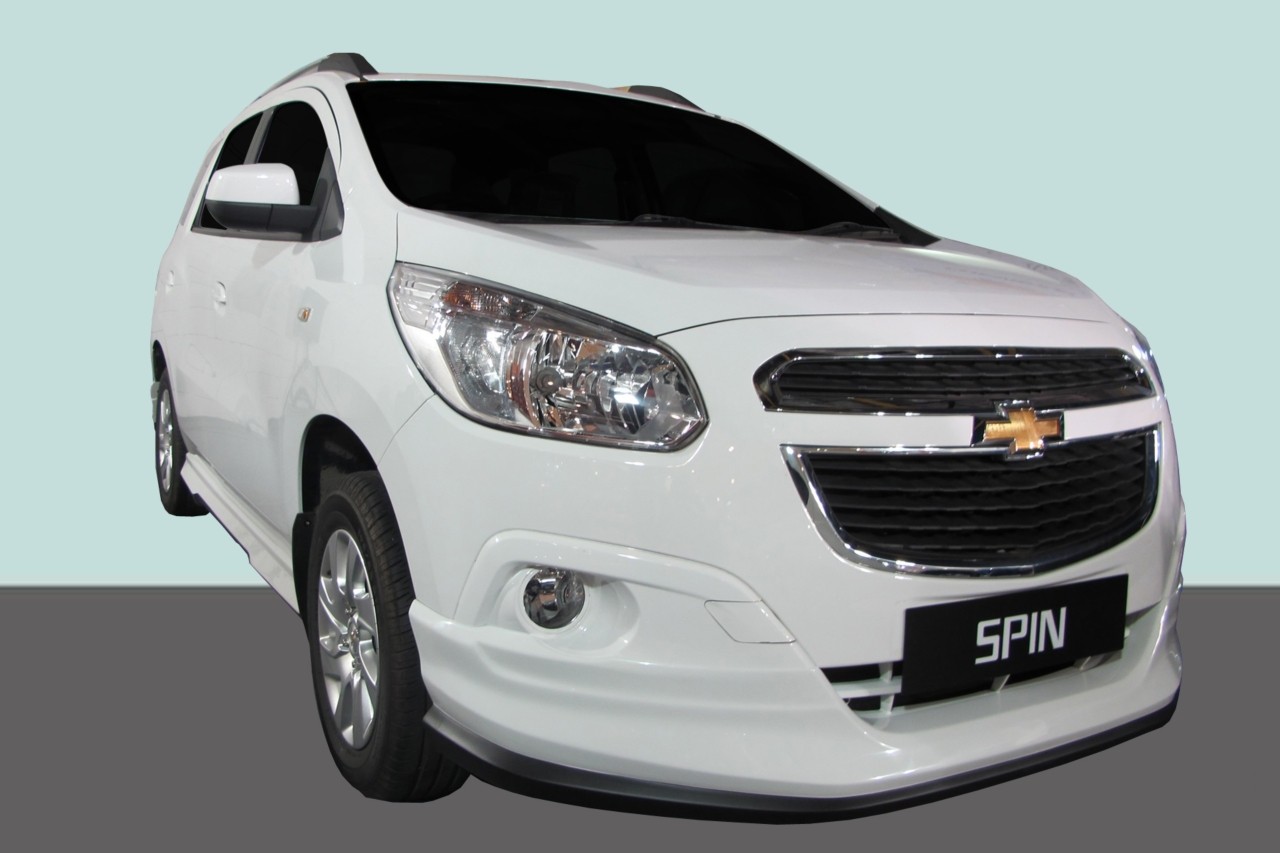 ชุดแต่งรอบคัน ทรงห้าง (4 ชิ้น)