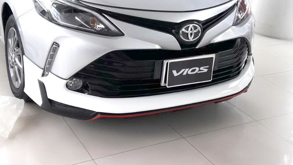 ชุดแต่งรอบคัน (ทรง Artimo) 4 ชิ้น