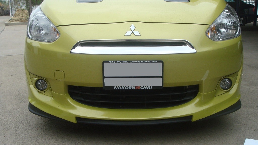 คิ้วกระจังหน้า