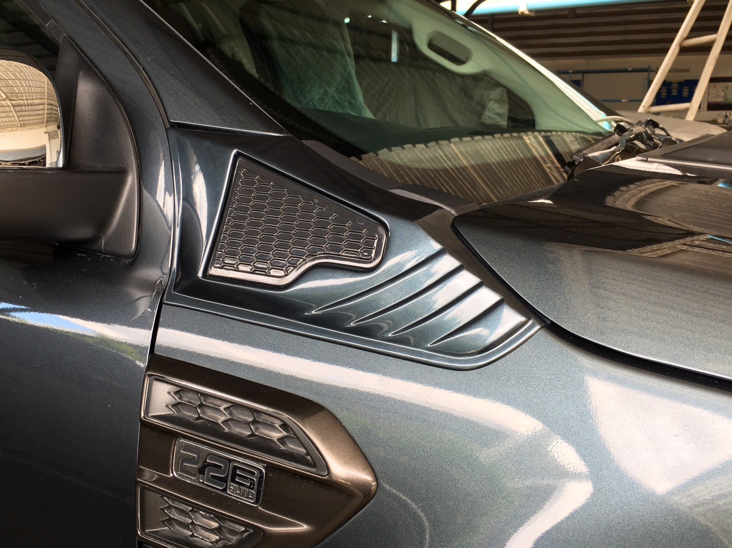 เสริมแก้มข้าง