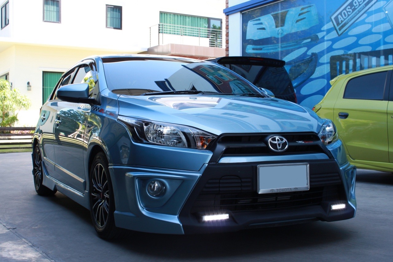 ชุดแต่งรอบคัน (ทรง TRD sportivo) 4 ชิ้น V.3