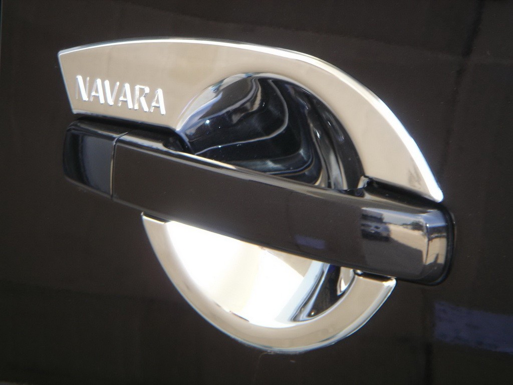 ถาดรองมือเปิดประตู