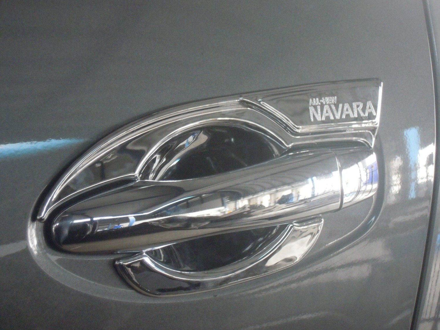 ถาดรองมือเปิดประตู V.2