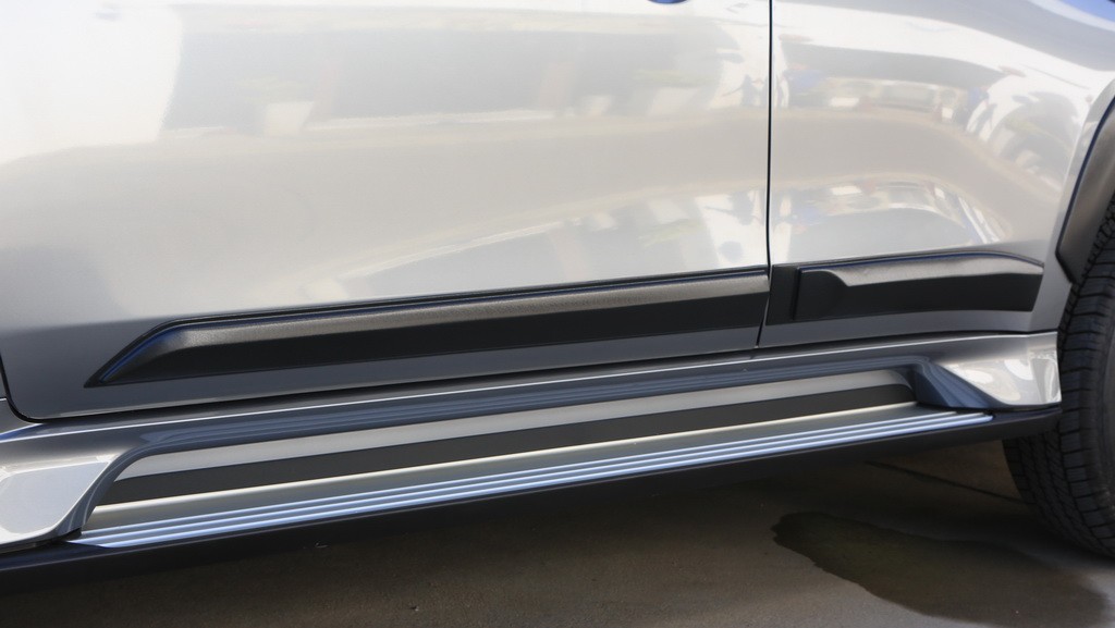 กันกระแทกข้างประตู