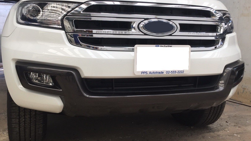 ครอบกันชน (หน้า)