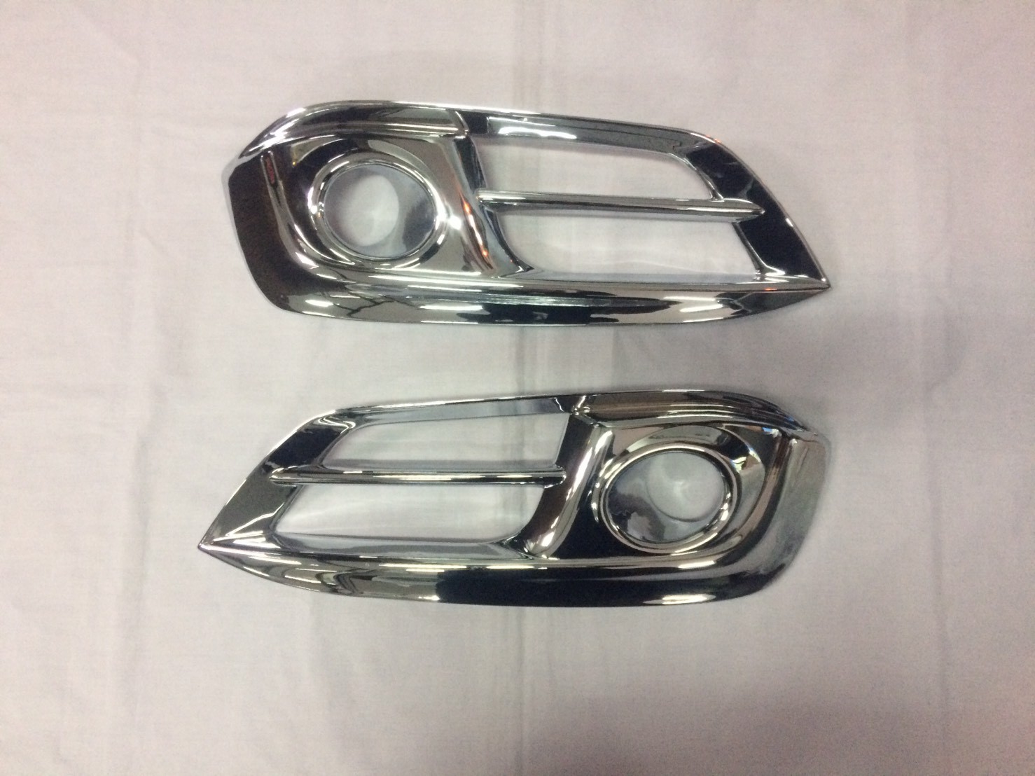 ครอบสปอตไลท์