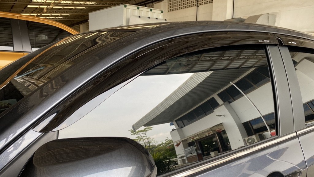 กันสาดประตู