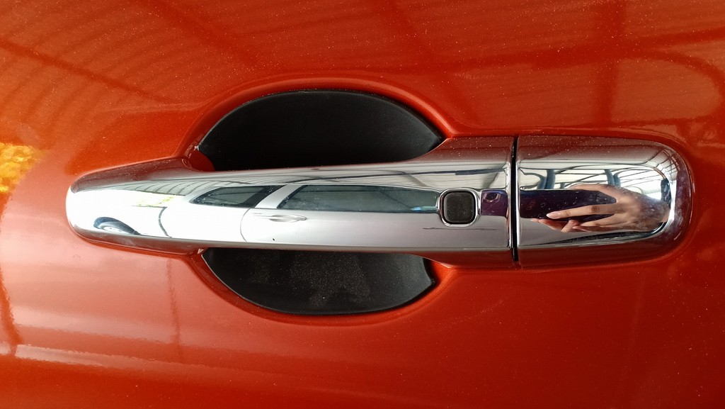 เบ้ารองมือเปิดประตู