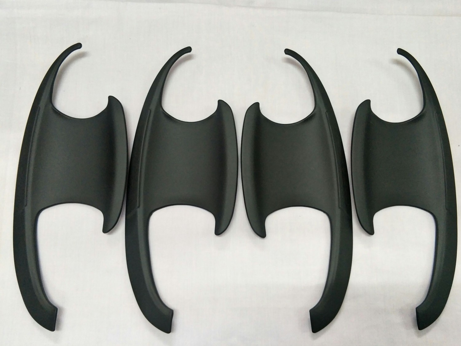 ถาดรองมือเปิดประตู