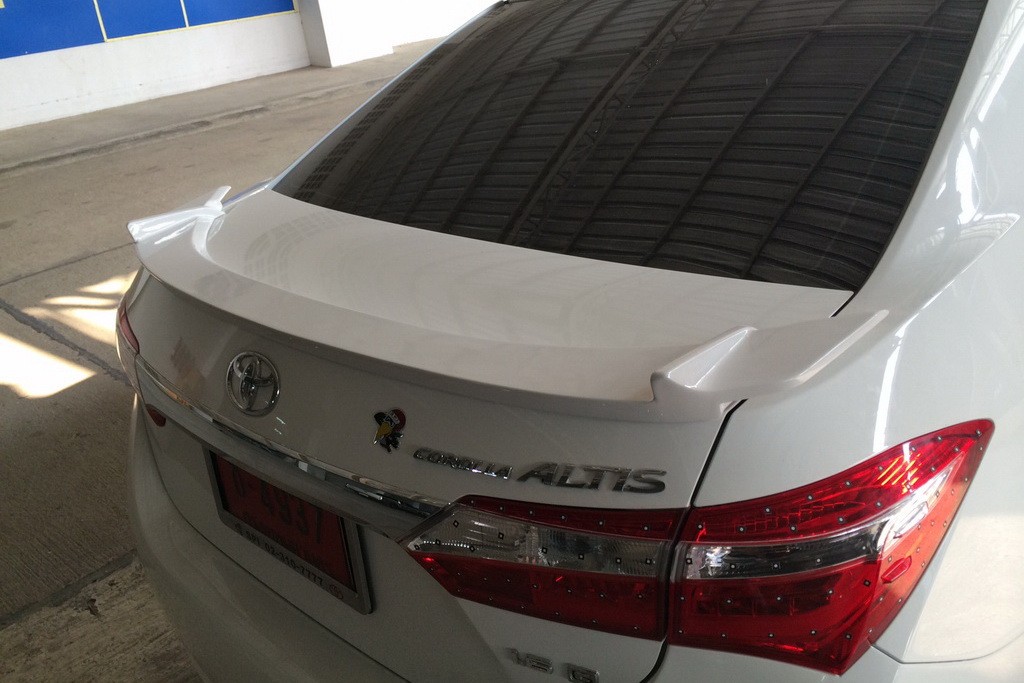 สปอยเลอร์หลัง (ทรงแนบ) V.1