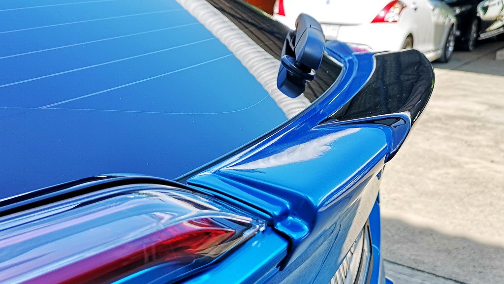 สปอยเลอร์ (ตัวกลาง)