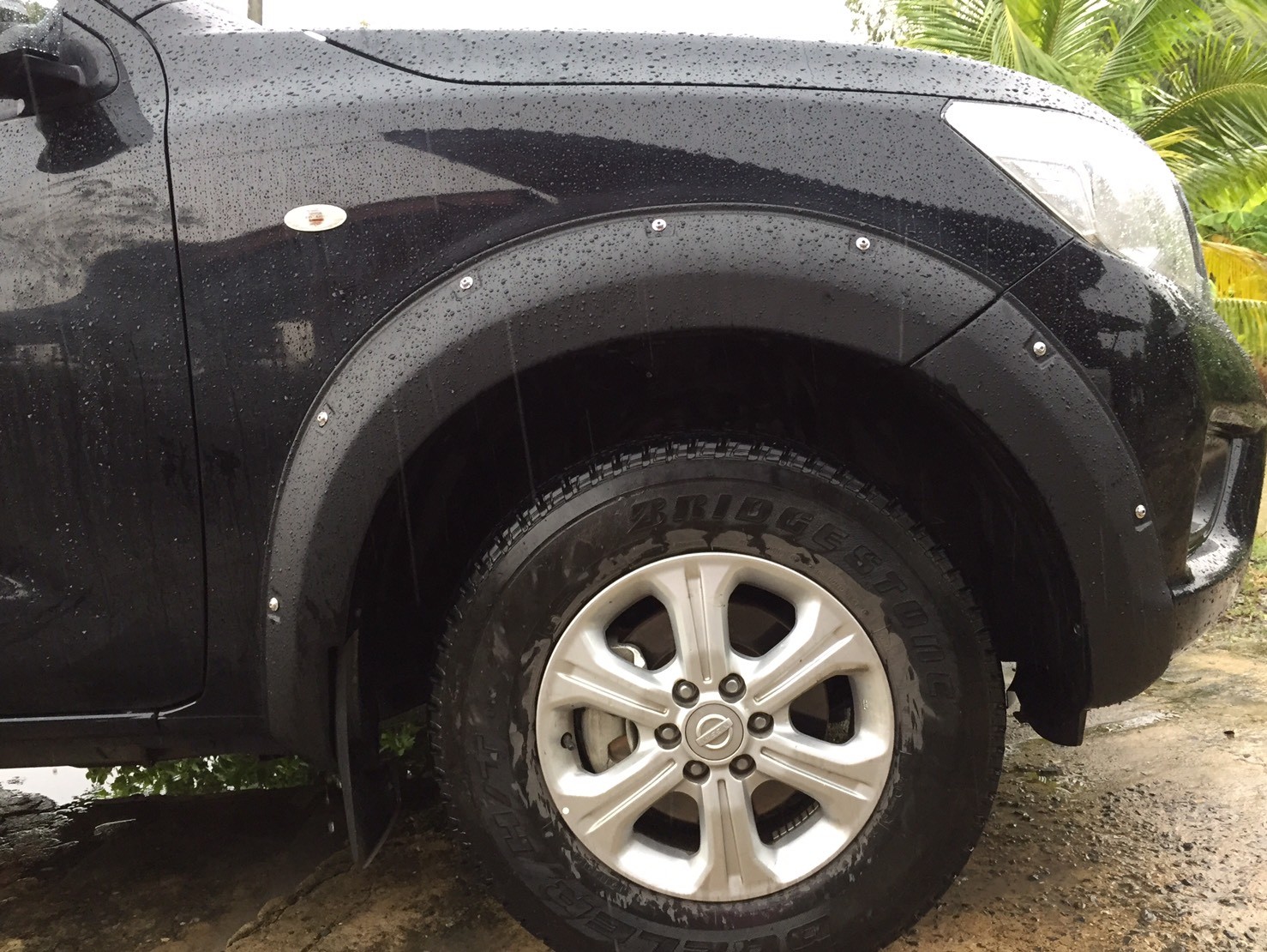 คิ้วล้อ (V.3) 6 ชิ้น 6 นิ้ว มีน๊อต