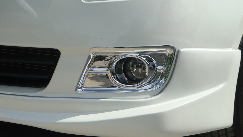 ครอบสปอตไลท์